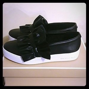 Michael Kors Bella Slip On